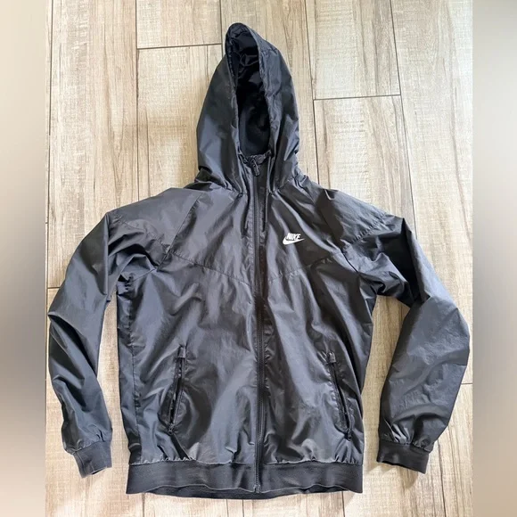 Nike Black Hooded Windbreaker Jacket with White Logo - Picture 1 of 7